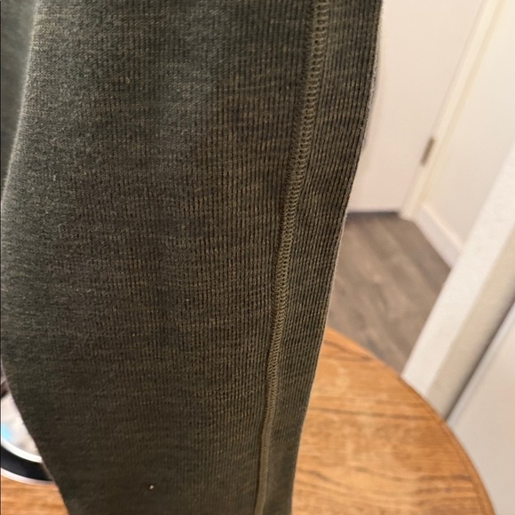 Eddie Bauer Warm Olive Zip-Up Sweater Men’s Size Large - Picture 10 of 11